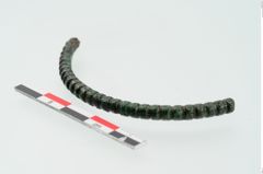 Foto von Bronzeperlarmreif (NHMW-PRAE-024418)